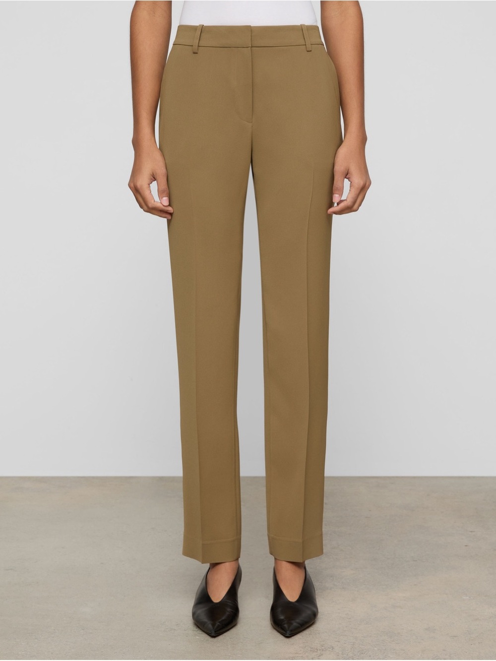 Lafayette 148 New York Straight-Leg Trousers in Olive